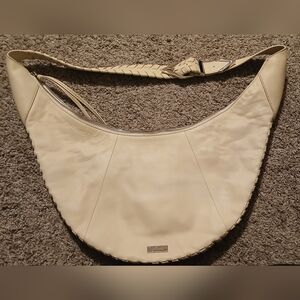 🤍 Vince Camuto Leather Hobo Bag – Warm Vanilla 🤍